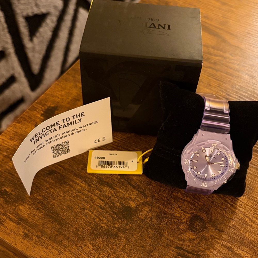 Invicta NIB SOLD OUT Light Purple Silicone Watch (49206) | New With Box. RARE - Picture 3 of 5